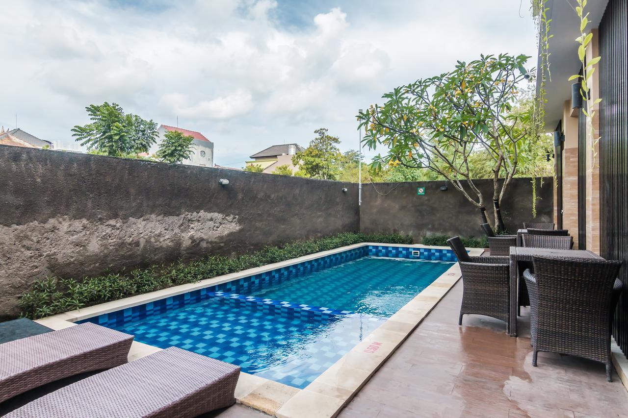 Zen Rooms Basic Jimbaran Taman Mulia Exteriör bild