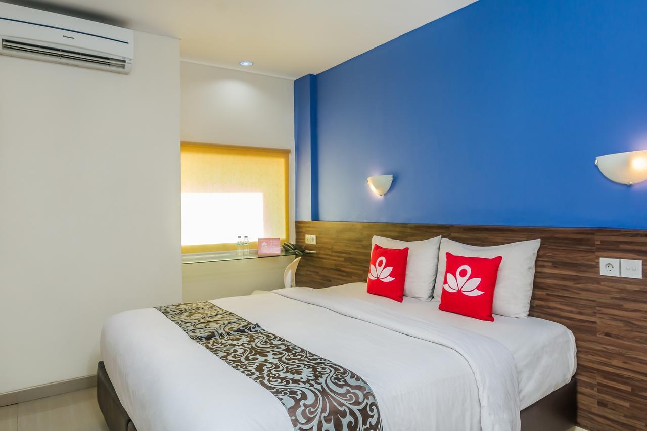 Zen Rooms Basic Jimbaran Taman Mulia Rum bild